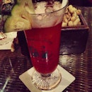 The #singaporesling a local must have in #singapore #cocktails #drinks