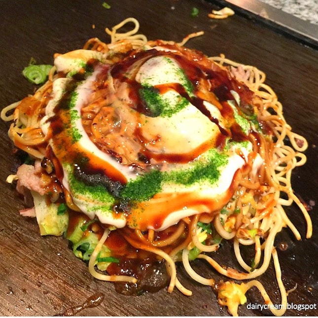 Besides okonomiyaki it's still #okonomiyaki when I think of #Osaka.