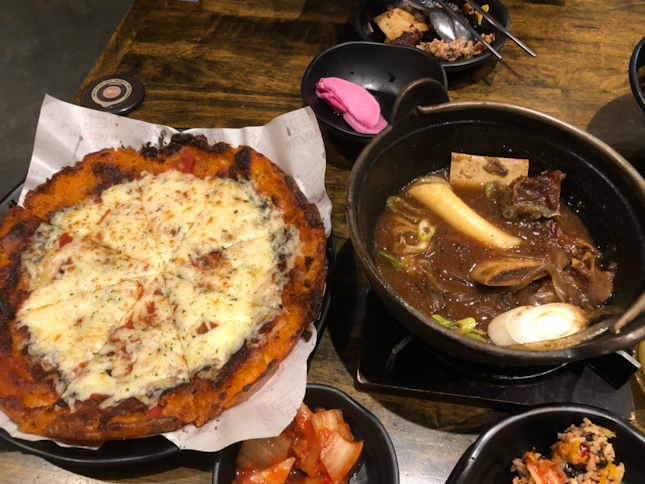 Nice korean food, love the stew