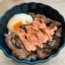 Beef bowl with mentaiko 
