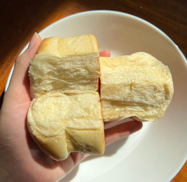 cheese milk bun 