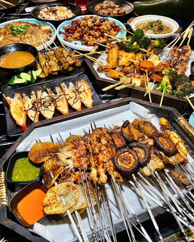 [PROMO] More than 100 over 🇨🇳🇲🇾🇯🇵🇸🇬 dishes to feast on while chilling over drinks!