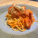 Prawn Marinara spaghetti 