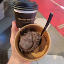 Rich 80% hot chocolate and free icecream