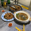 Herbal turtle soup & claypot rice