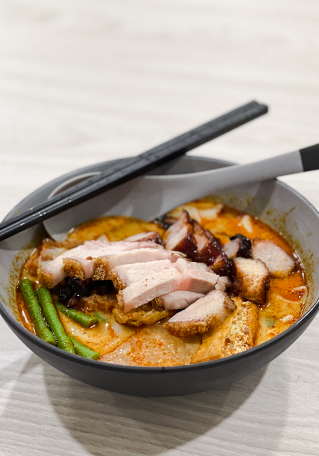 Honey Char Siew & Roasted Pork Curry Chee Cheong Fun