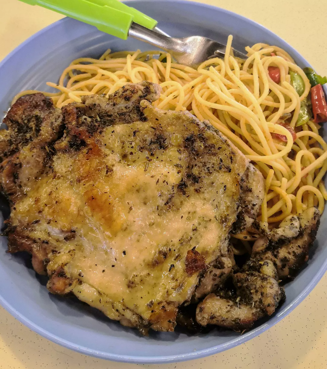 Chicken Chop Tom Yum Spaghetti($7.20)👍