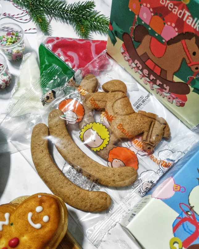 DIY Gingerbread Cookies