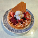 BERRY SURE WAFFLE