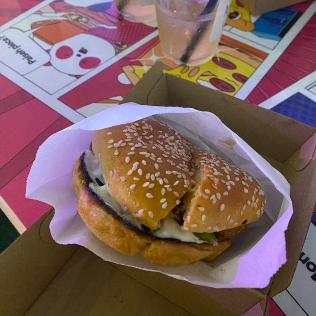 Bbq chicken cutlet burger