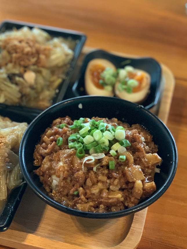 Braised Pork Rice Set | $8.50