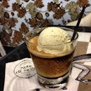 Fix of the day - Ice Affogato with @belovedsuleen @trisatay