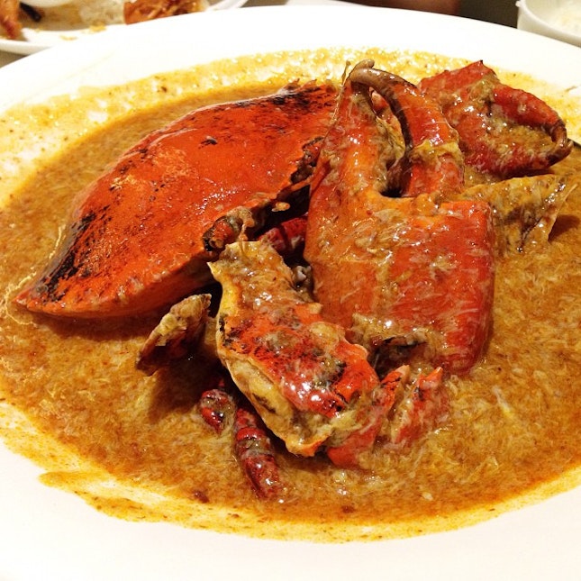 Chili Crab with Kristy, who's in town.