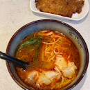 Fresh Prawn Wanton & Pork Chop Spicy Chili Rice Noodles