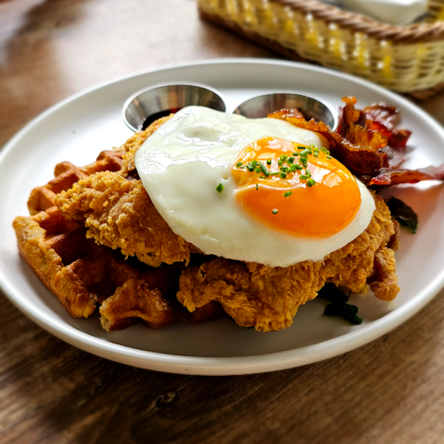 Waffles with Fried Chicken 