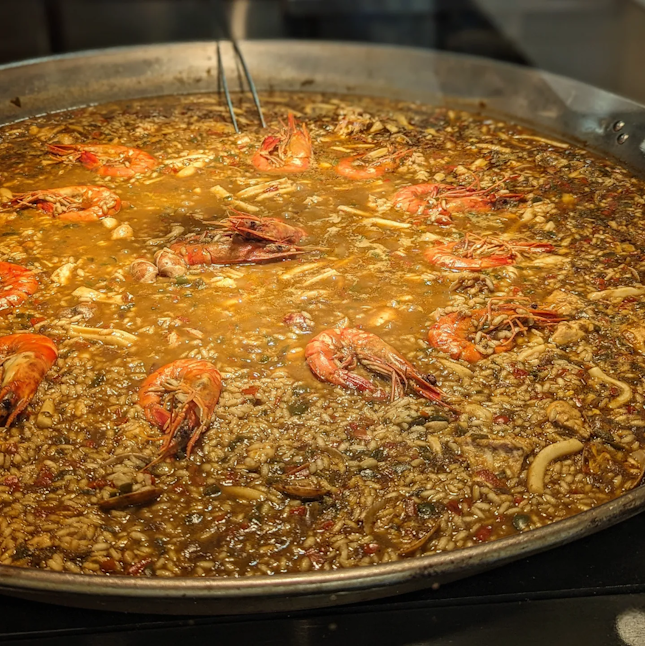 Spanish Seafood Paella ($16.80 ala carte/ $18.80 set meal comes with 3 churros/ water)