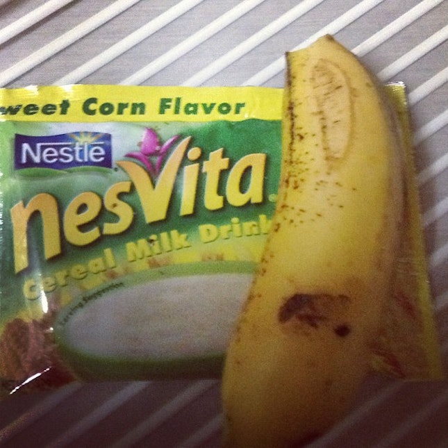 #breakfast #nesvita #banana