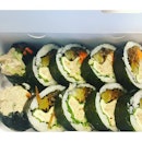 Tabao ing wasabi w tuna gimbap for lunch earlier #milleniawalk
