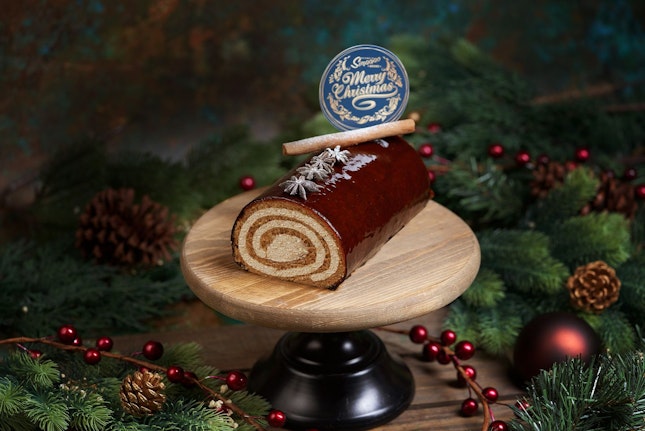 8 Best Log Cakes and Desserts For The Festive Season This Year
