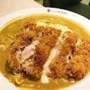 [RAFFLES CITY] Haven’t eaten @cocoichibanyasg for the longest time and the cheesy chicken katsu curry omurice with pork slices add-on was crazy satisfying.
