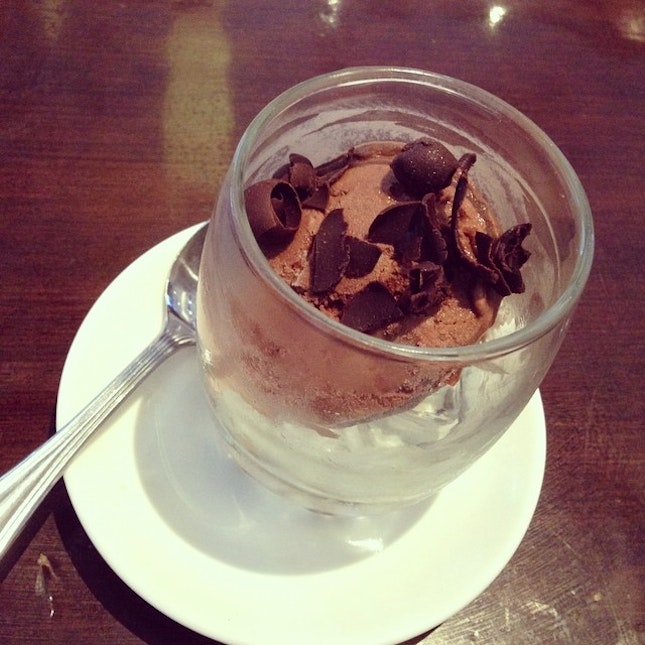 #dessert #chocolate #icecream #bakerzin #whatvinaeat