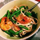 Linguini and shrimp with string beans sautéed in white wine butter sauce.