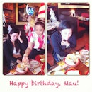 Happy birthday, Mau!