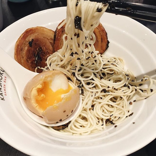 Truffle ramen galore and that perfect runny egg 😋 #foodspotting #foodporn #foodstamping #truffle #ramen #burpple