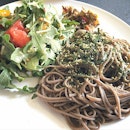 GF made #yummy #japanese #soba and #tomatoes #arugula #salad for lunch.
