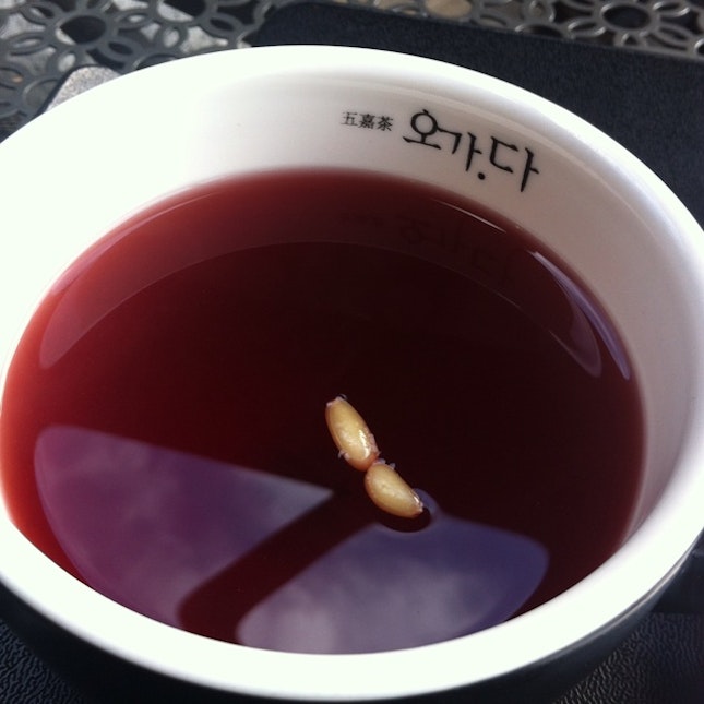 Pomegranate Omija Tea