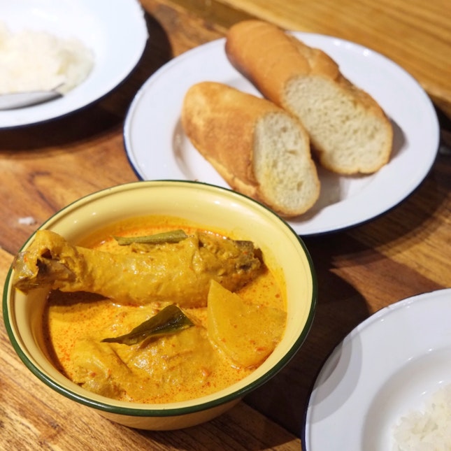 Singapore Curry Chicken Set ($6.80)