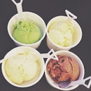 Mao Shan Wang, Green Tea, Ferrero ice cream with the family after dinner.