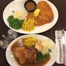 🐔chicken business as usual @igsg #igsg #singapore #foodpornasia #burpple #setheats #eatoutsg #sgfood #foodsg #sgfoodie #singaporeeats @sgfoodie @therotisseriesg #therotisseriesg #roastchicken #schnitzel