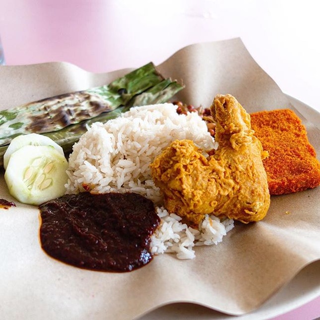 My Journey To The West has found a pit stop at Boon Lay Power Nasi Lemak.