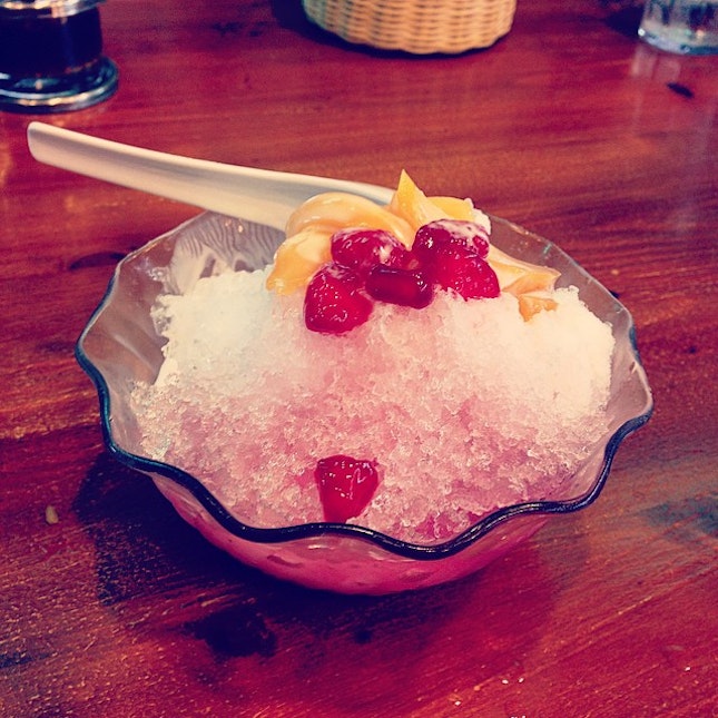 First try 😋#redruby#thai#dessert