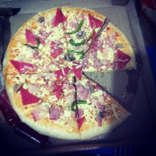 Rapsa #pizza #food @kathy08salonga