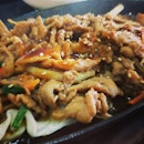 Chicken set meal #umakemehungry #sgfood #sghawkers #singaporefood #yummy #umakemehungry #yummy #foodphotography #foodie #foodgasm #foodstamping #foodbloggers #foodoftheday #foodporn #foodspotting #instafood #instasg #justeat #openricesg #8dayseatout #lifeisdeliciousinsg #shiok #yums #foodblogs #igsg #nomnomnom #korean