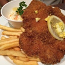 Breaded chicken #sgeats #followme #foodblogger #singaporefood #delicious #yummy #foodgasm #foodstamping #sgfood #foodoftheday #foodporn #burpple #foodspotting #fatdieme #foodgasm #instafood #openricesg #justeat #foodphotography #8dayseatout #instasg #umakemehungry #lifeisdeliciousinsg #foodblogs #nomnomnom