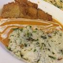 Yellow curry with cilantro rice and chicken katsu #gocurry #burpple