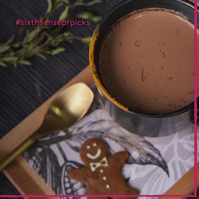 Served with a cute gingerbread cookie, ‘Spice’ is sure to warm your soul.