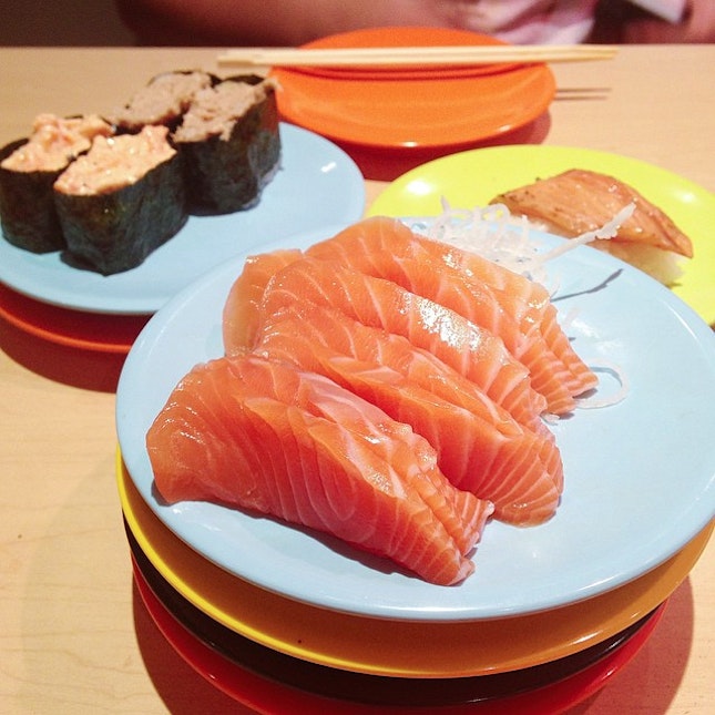 Sushi & sashimi for dinner!
