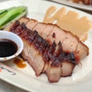 Looking for delectable char siew in the CBD? Roast Paradise at Lau Pa Sat has got you covered.