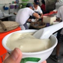 Superb Soya Beancurd Worth Queuing For (Big: RM3, Small: RM1.50)