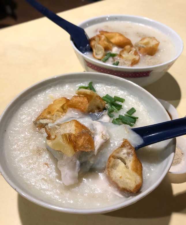 This Is The Better One Of The Two “Chai Chee Pork Porridge” According To My Parents