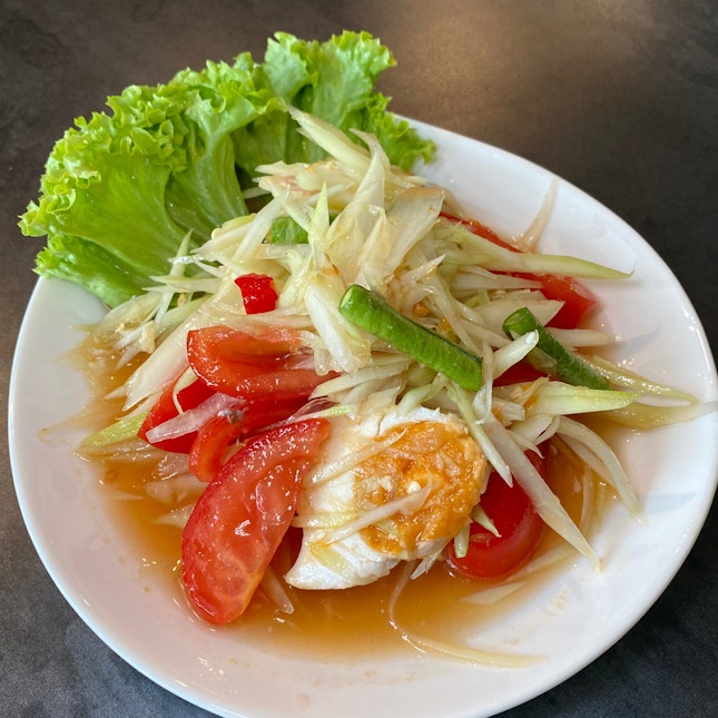 New Thai Restaurant: Khao Him By Rung Mama