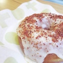 I find myself thinking of this donut at odd hours.
