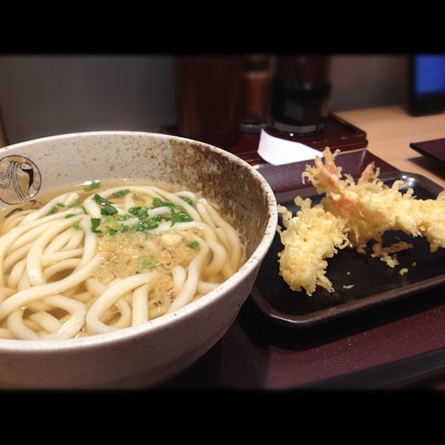 Ebi tempura udon with @nicbart -- man this is goooood