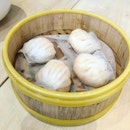 Hargow is my dimsum staple, I place it above siewmai.
