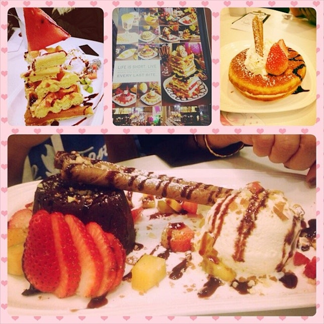 #onlydesserts #sweets #yum #desserts @sweetooth #awesome #hongkong #instagram #happy #iphoneonly
