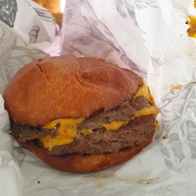 Meatsmith Cheeseburger ($10)